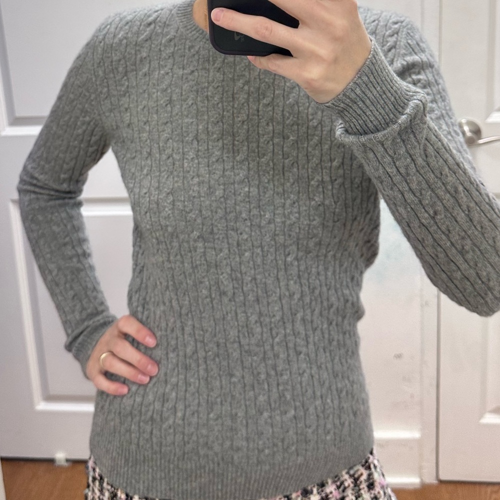 Sutton Studio Cable-Knit Crewneck Sweater - Heather Gray